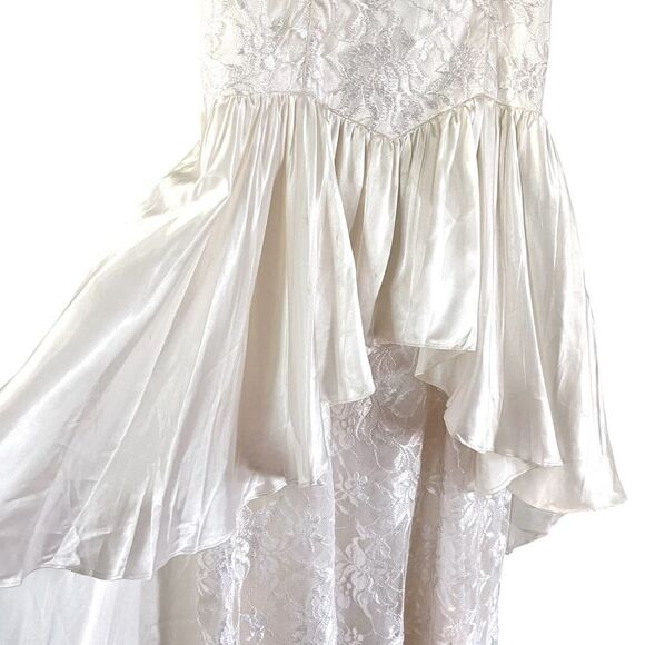 Roberta Of California Vintage 1980’s White Strapless Formal Dress - Picture 5 of 11